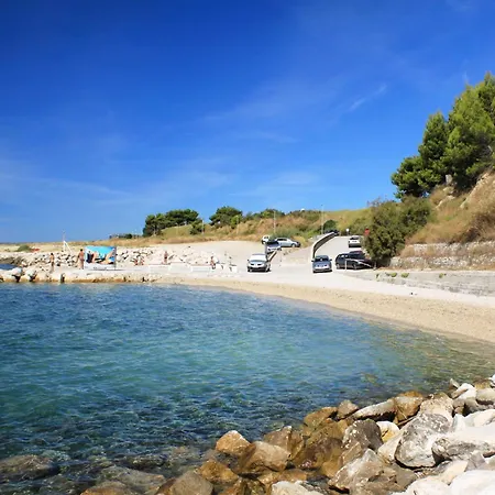 Holiday home Seaside House With A Swimming Pool - 22890 *